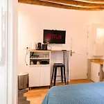Charming Studio Montorgueil